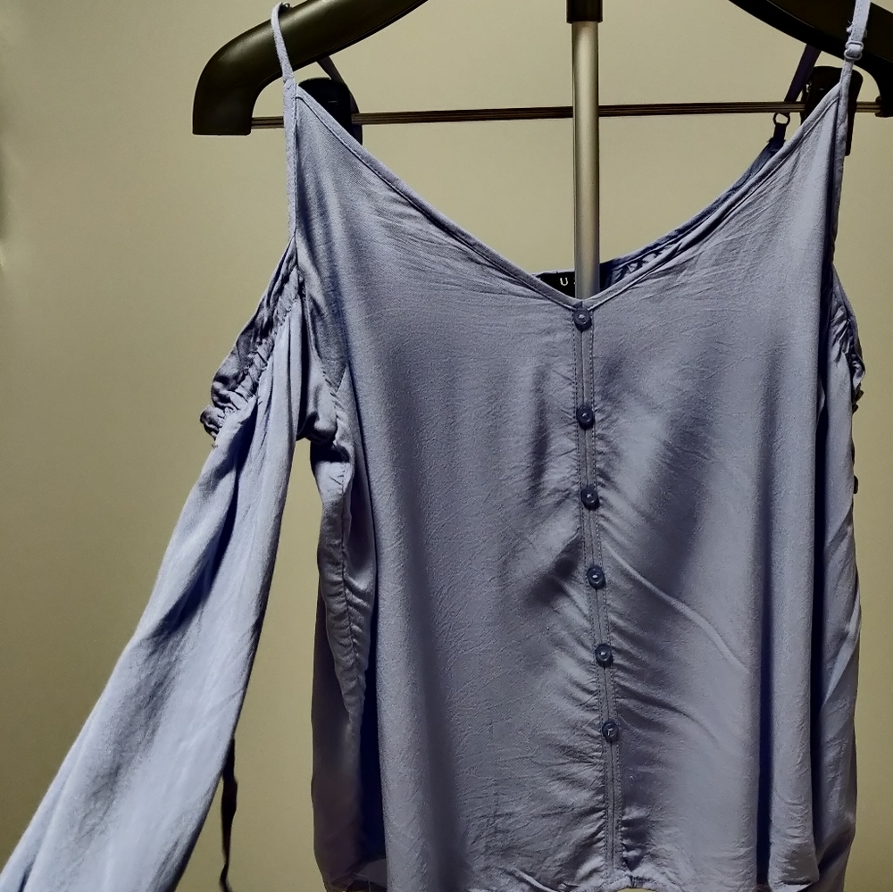 Baby Blue Button Top - Picture 1 of 7